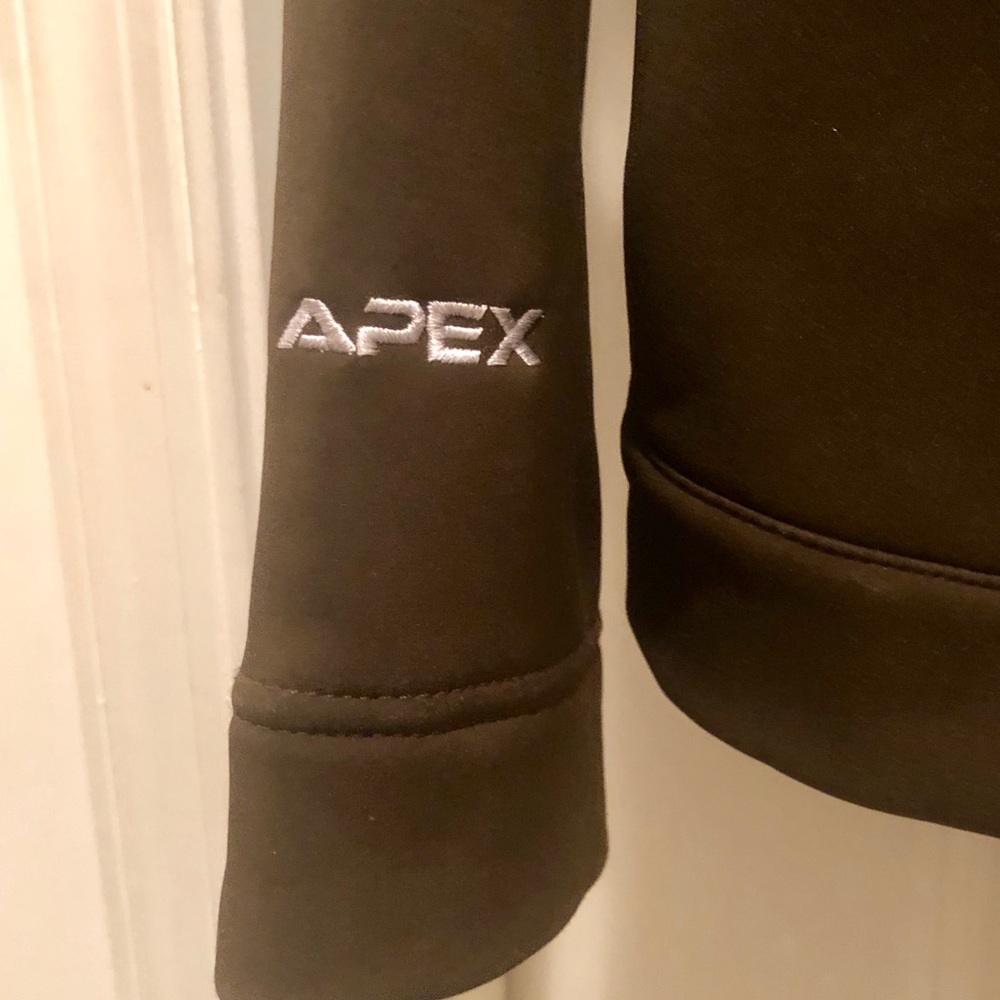 North Face APEX jacket. - Picture 3 of 8